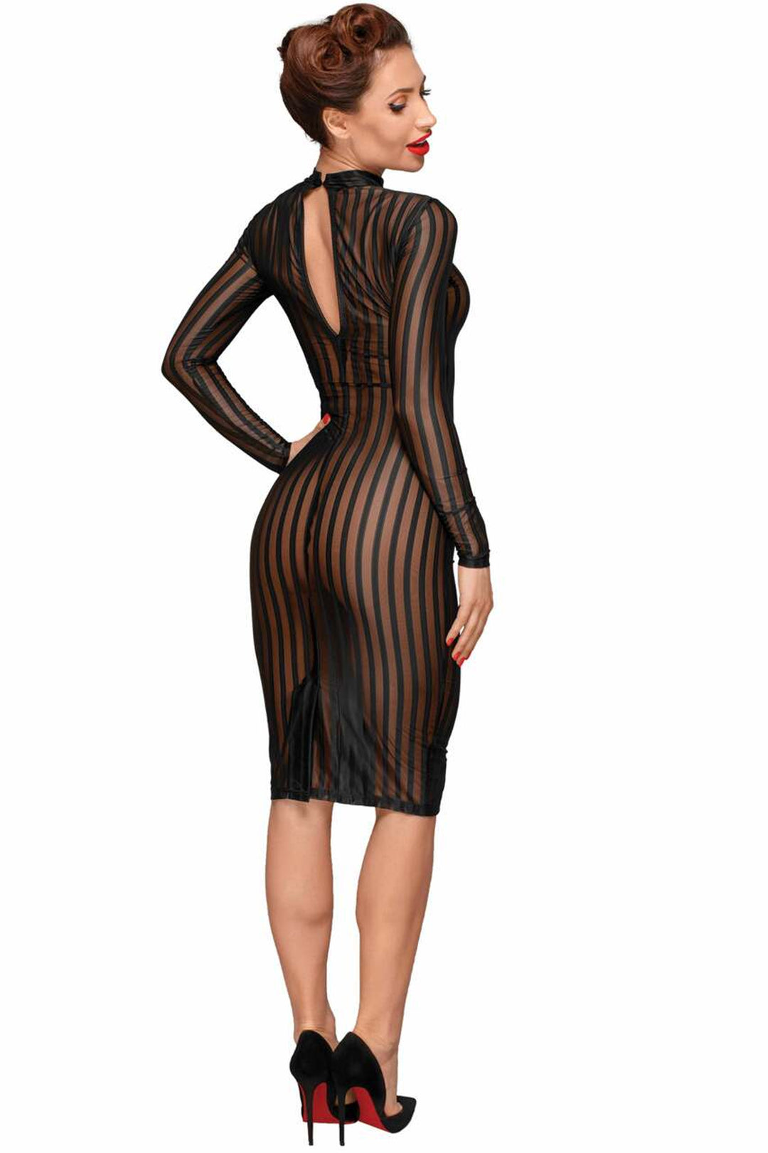 Classic dress made of elastic tulle